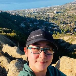 Meet your Posher, Evelyn